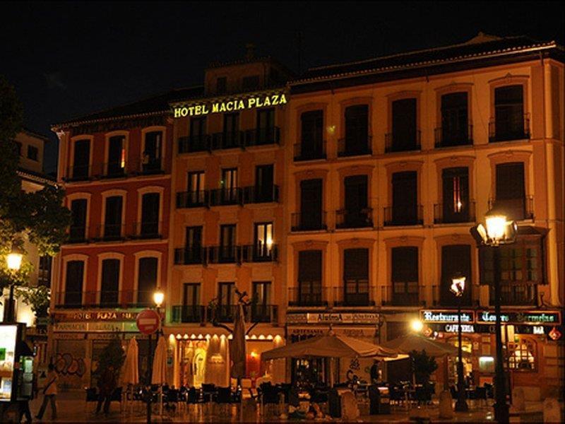 Maciá Plaza Hotel 2*